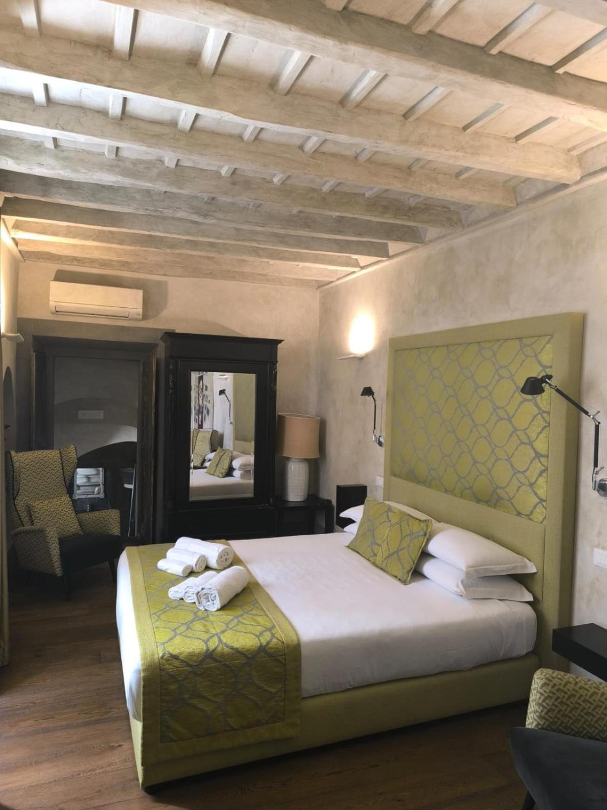 Pantheon Luxury Suite ローマ エクステリア 写真